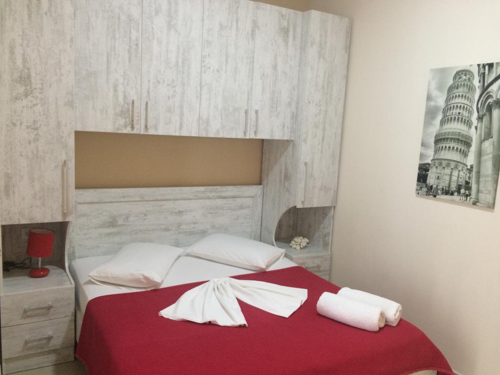 Berti Apartments Sarandë Exterior foto